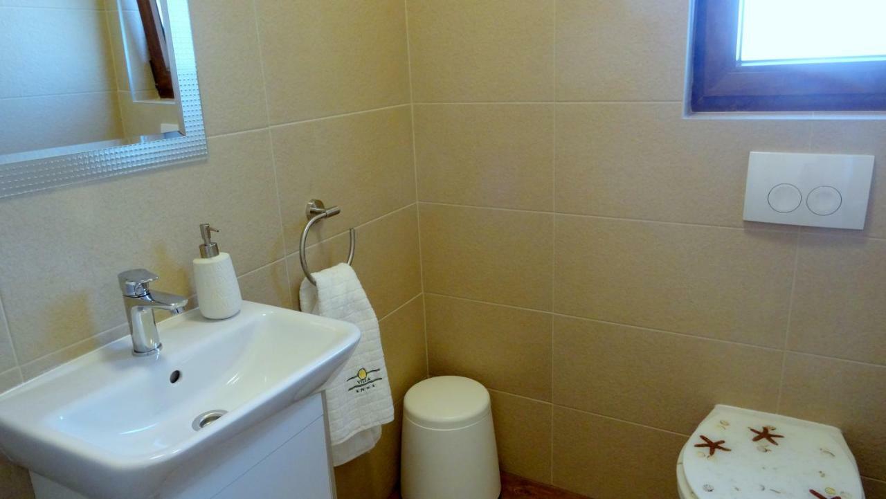 Villa Anna Kornić Екстериор снимка